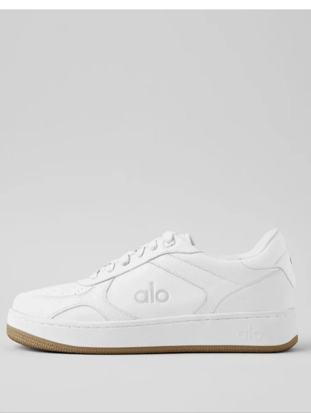ALO Yoga White Women's Sneakers with Gum Sole - Picture 5 of 16